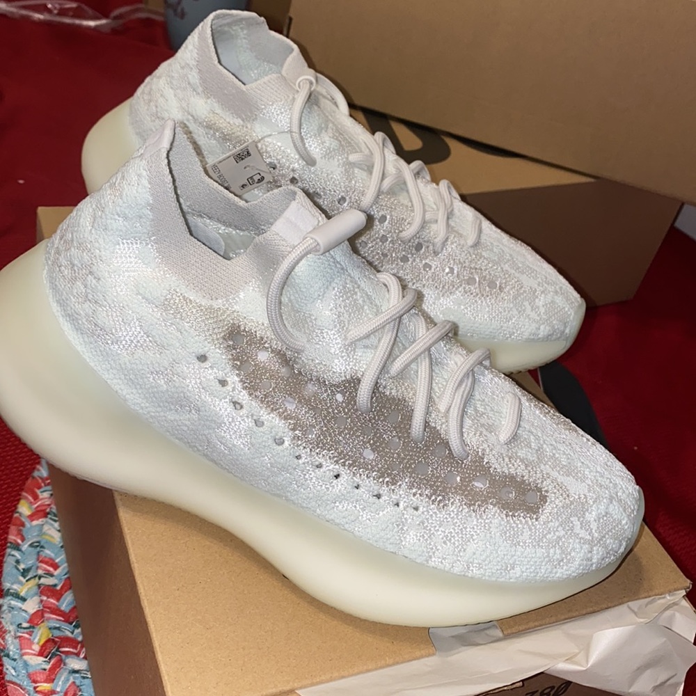 Yeezy boost 380 adidas sneakers - Picture 5 of 9